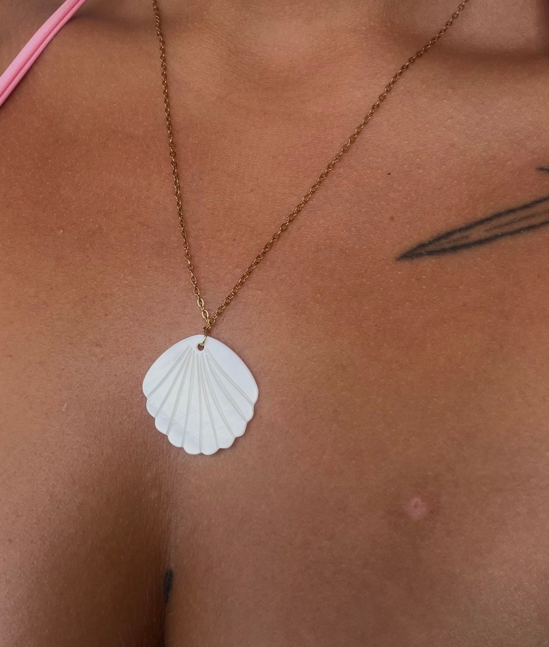 Collar minimalista