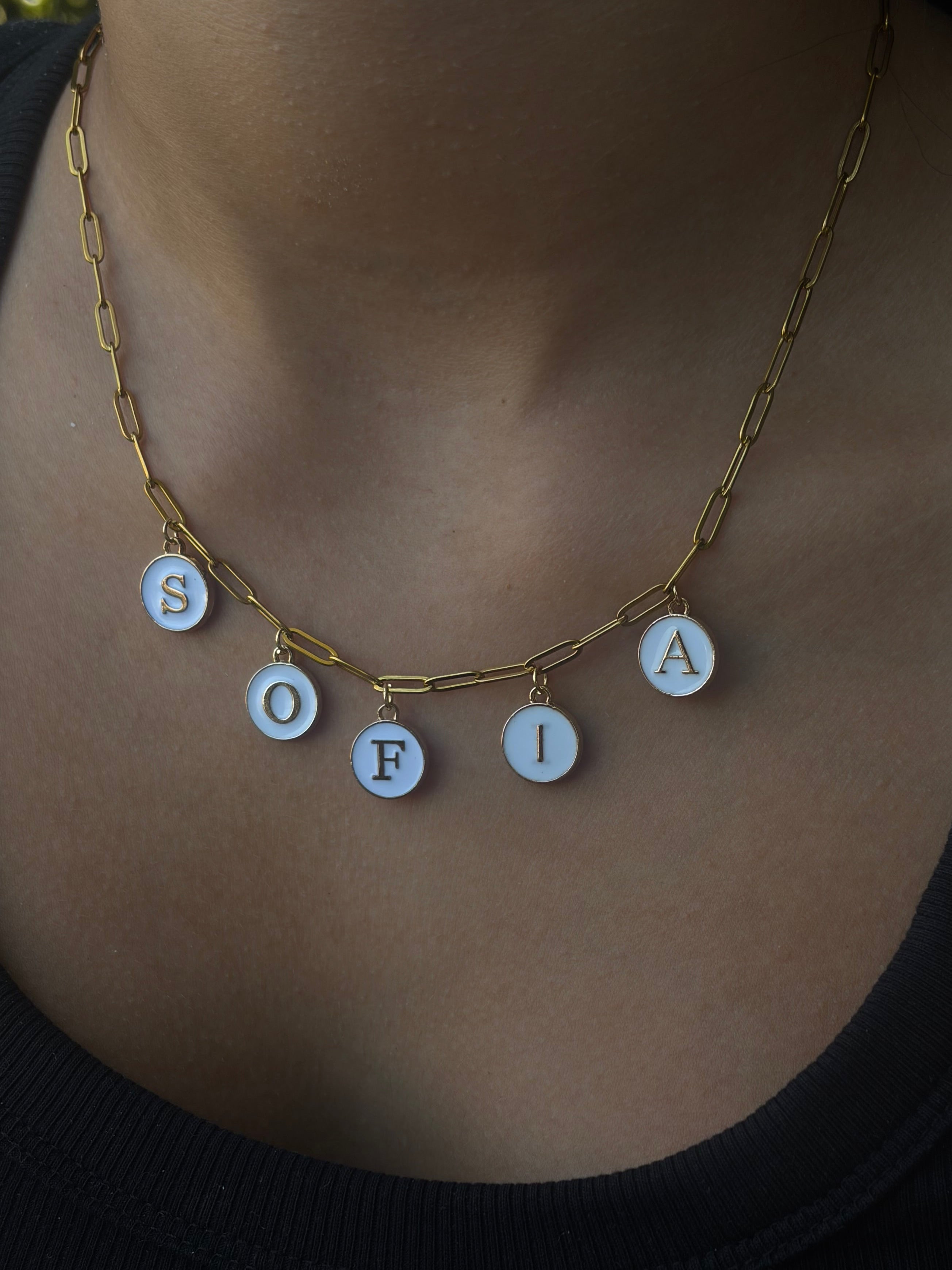 Collar personalizado con nombre