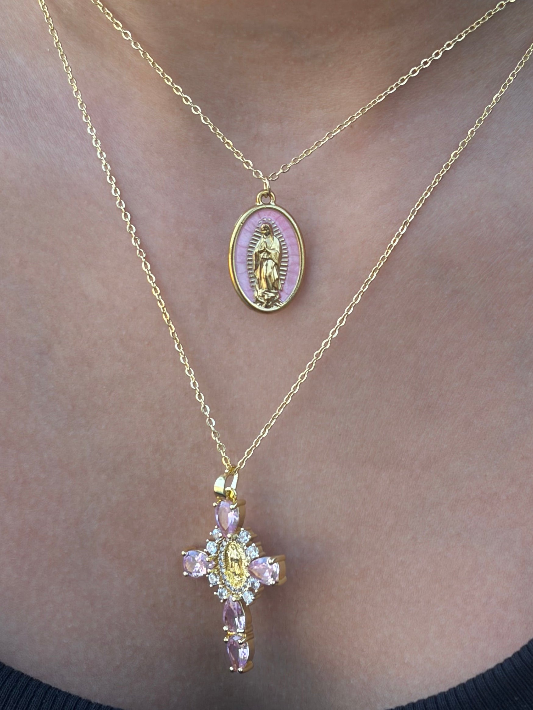 Conjunto de collares cristianos