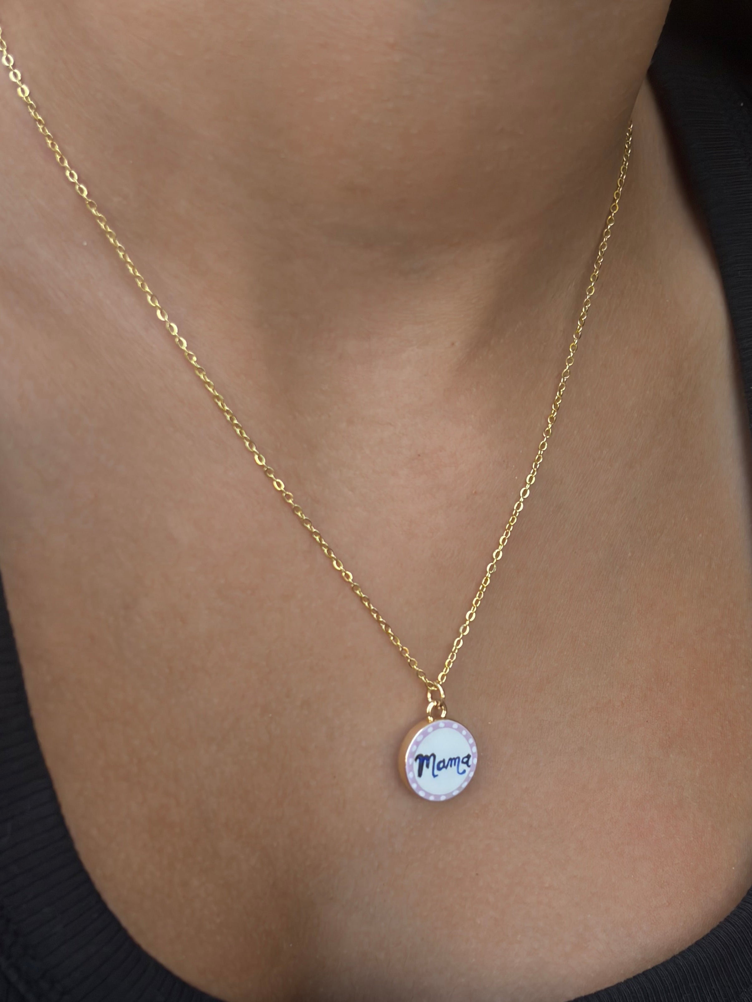 Collar minimalista « Mama »