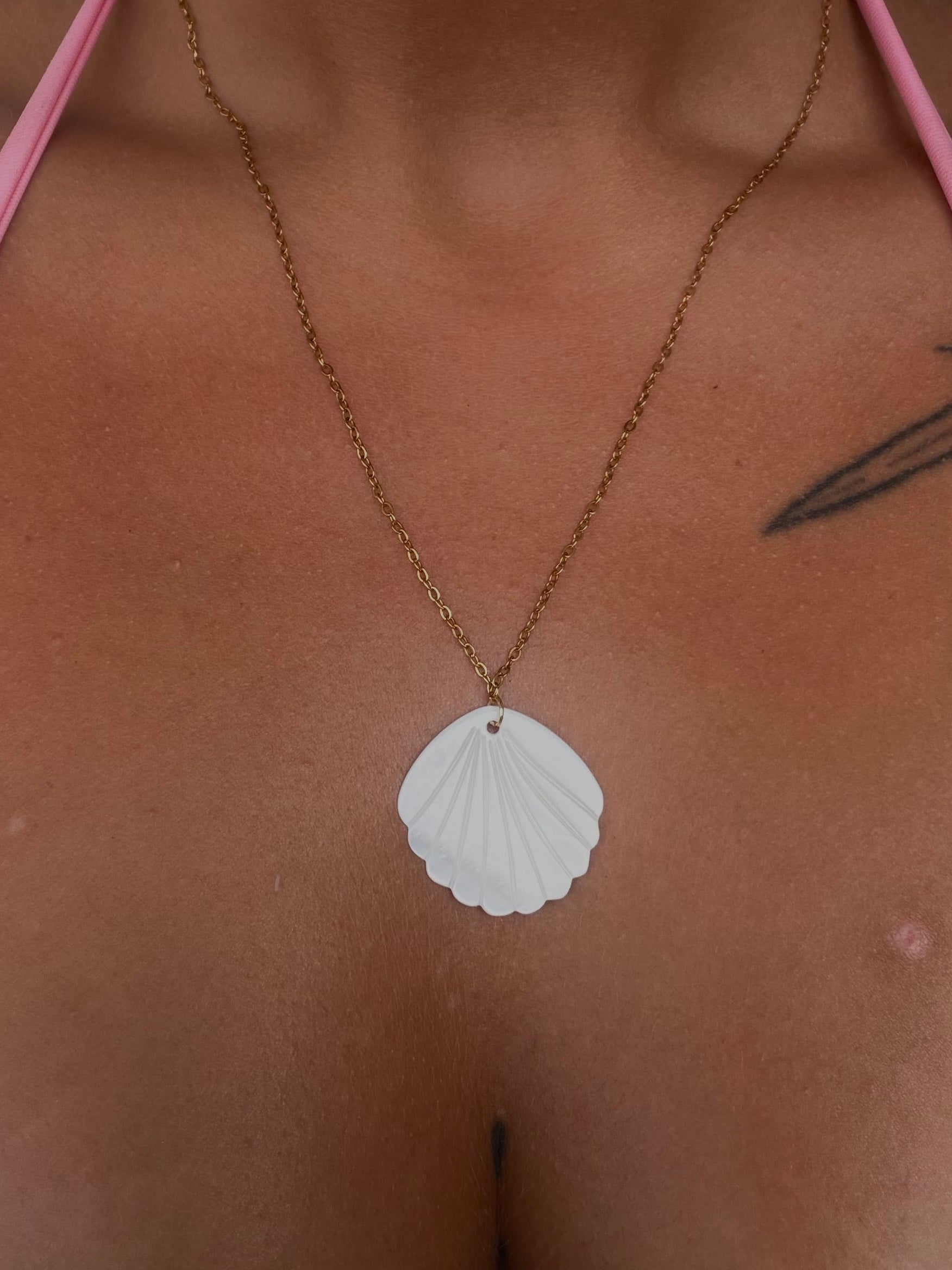 Collar minimalista