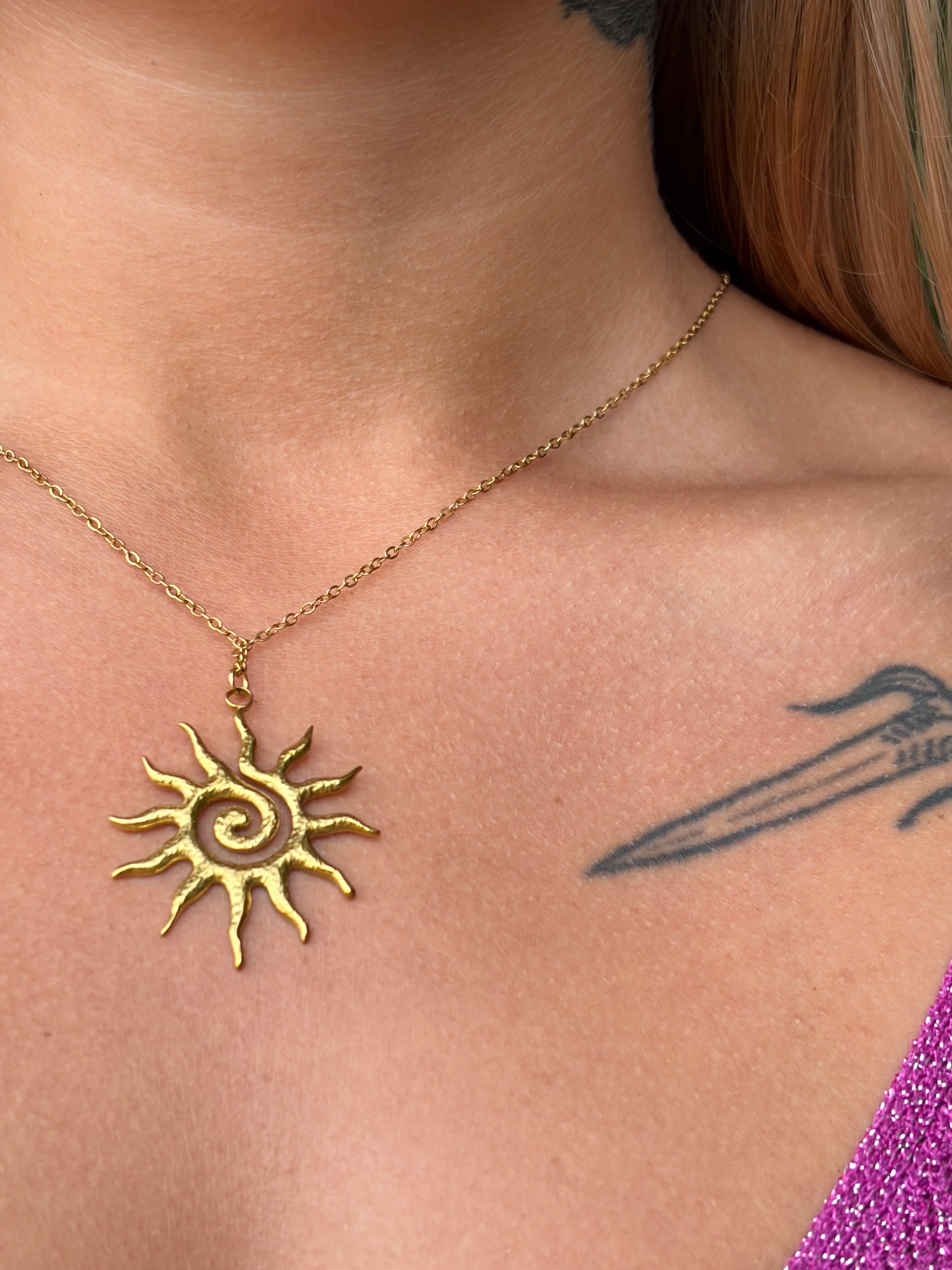 Collar minimalista