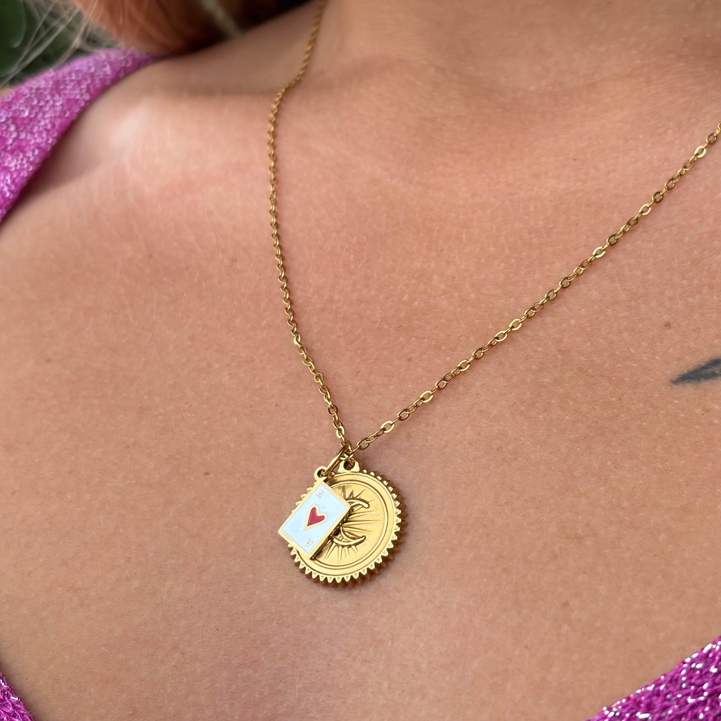 Collar minimalista